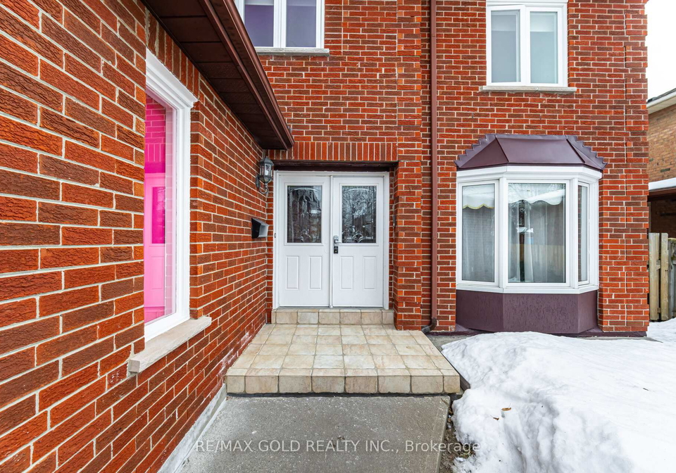 29-brydon-crescent-brampton-ontario-w12989510
