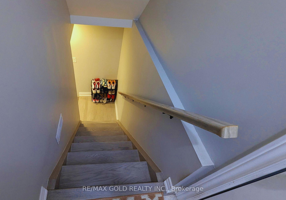 93-yardley-crescent-brampton-ontario-w12989674