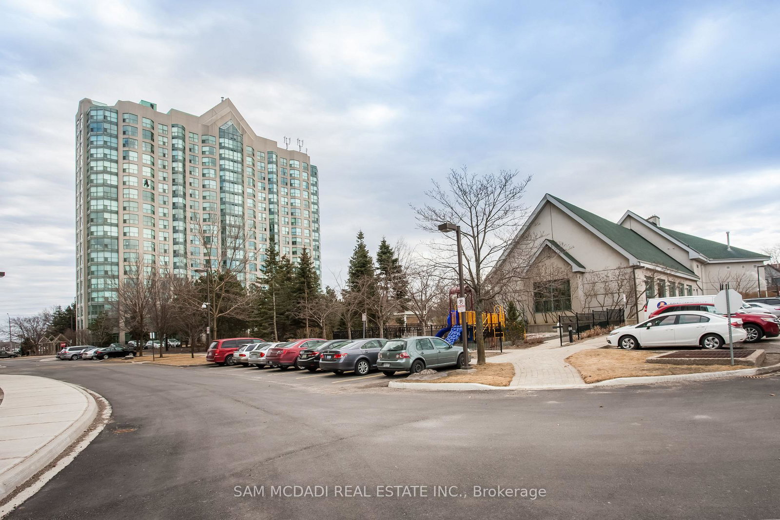 2177-burnhamthorpe-road-w-mississauga-ontario-w12989712