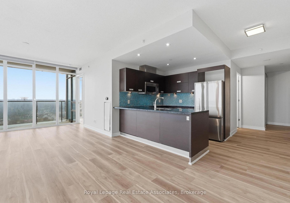 90-park-lawn-road-etobicoke-ontario-w12989994
