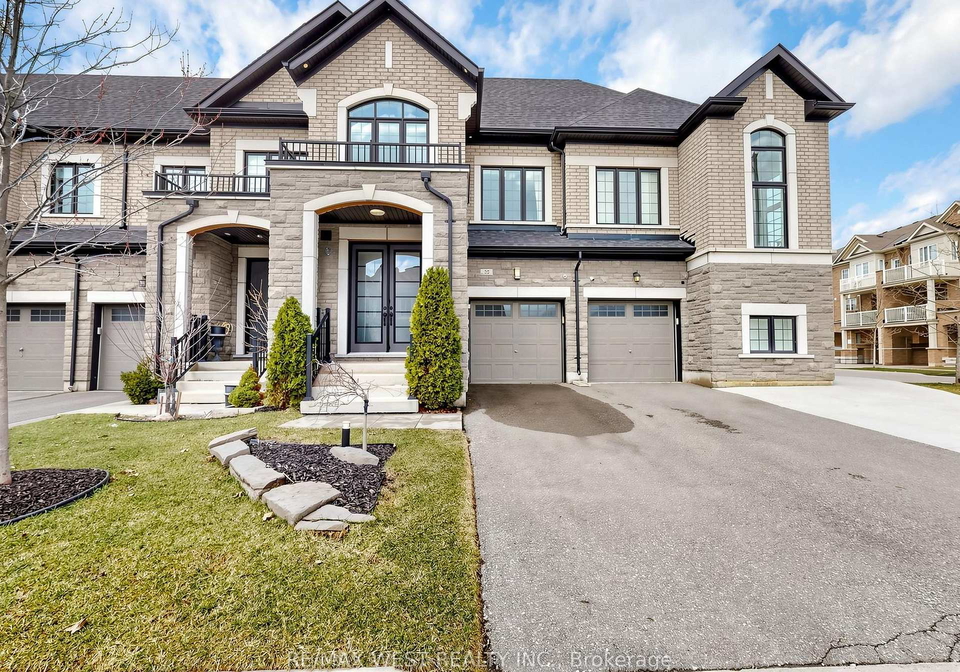 32-angelfish-road-brampton-ontario-w12990068