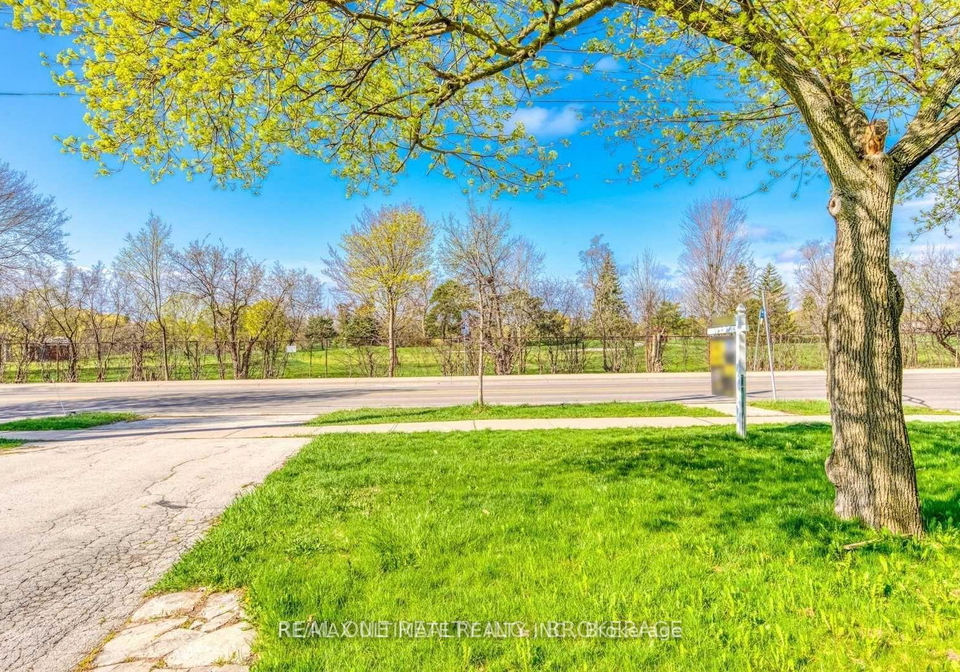 1209-sixth-line-oakville-ontario-w12990246