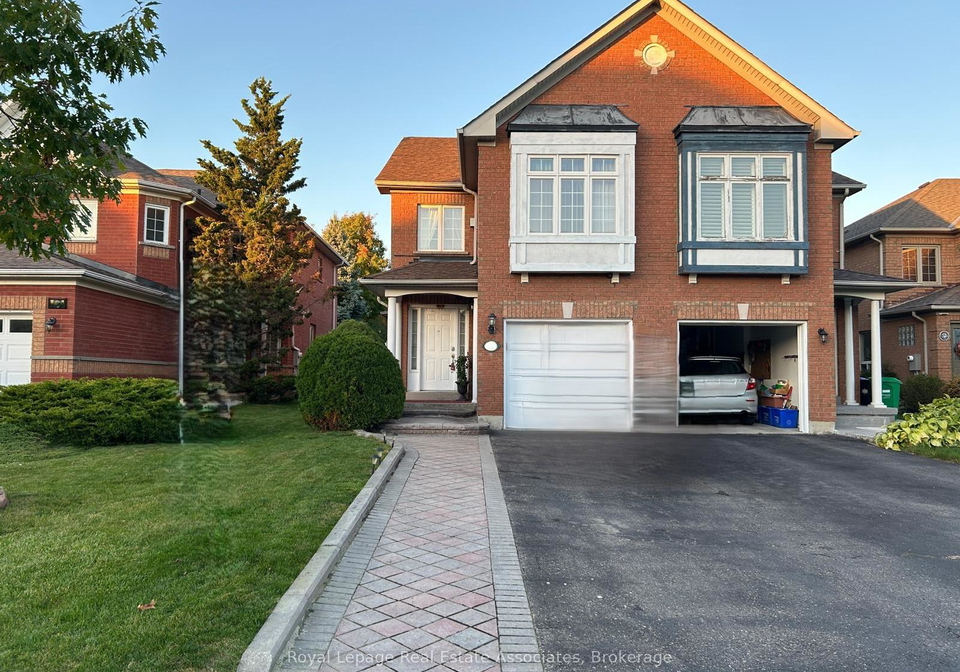 122-pressed-brick-drive-brampton-ontario-w12990398