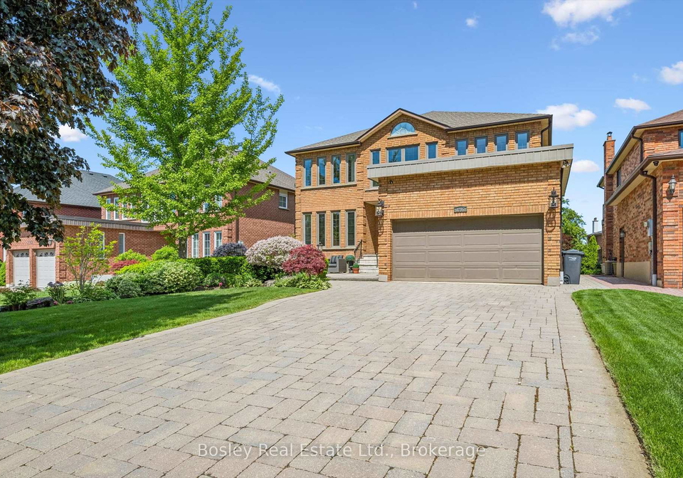 1217-sugar-maple-court-mississauga-ontario-w12990456