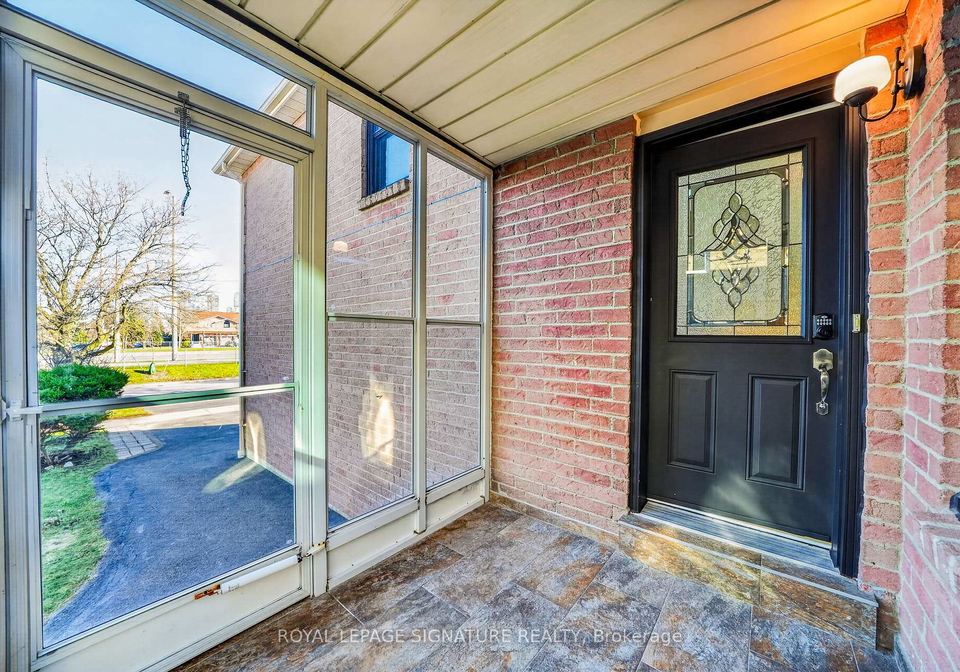578-silverthorne-crescent-mississauga-ontario-w12990574