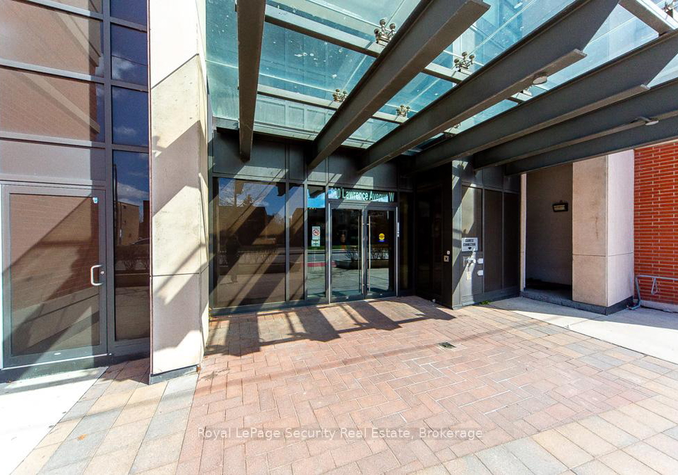 800-lawrence-avenue-w-north-york-ontario-w12990696
