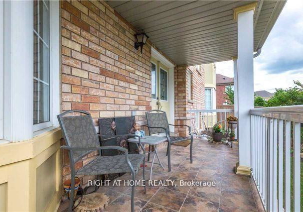 1074-s-mccuaig-drive-milton-ontario-w12990782