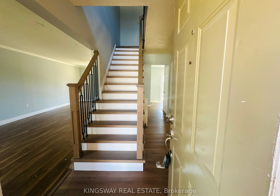 1078-glenbrook-avenue-oakville-ontario-w12991324