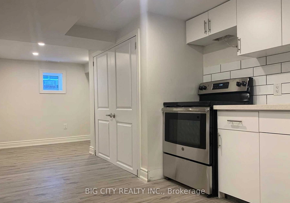 75-eileen-avenue-toronto-ontario-w12991366