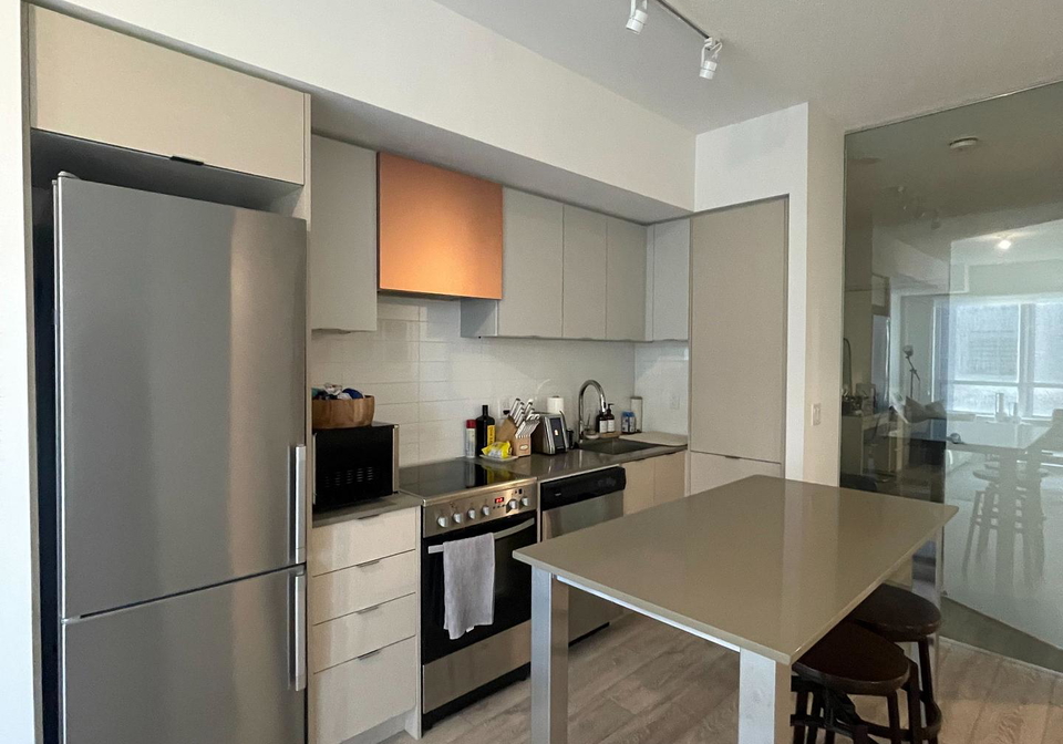26-gibbs-road-etobicoke-ontario-w12991458