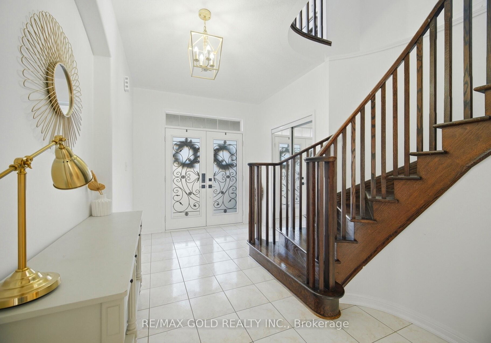 20-peppermint-close-brampton-ontario-w12991590