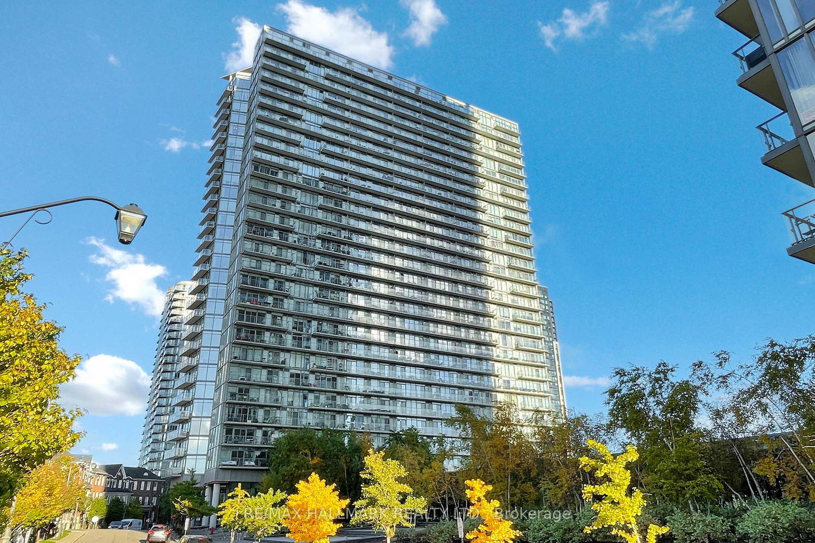 103-the-queensway-way-toronto-ontario-w12991624