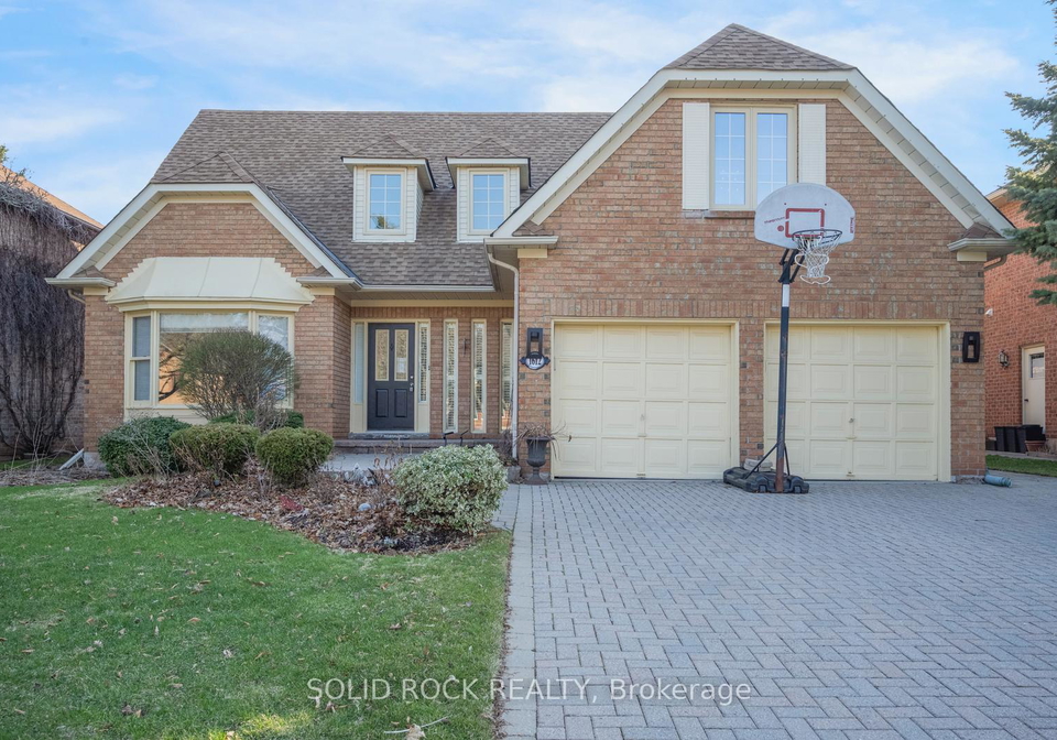 1612-pilgrims-way-oakville-ontario-w12991846