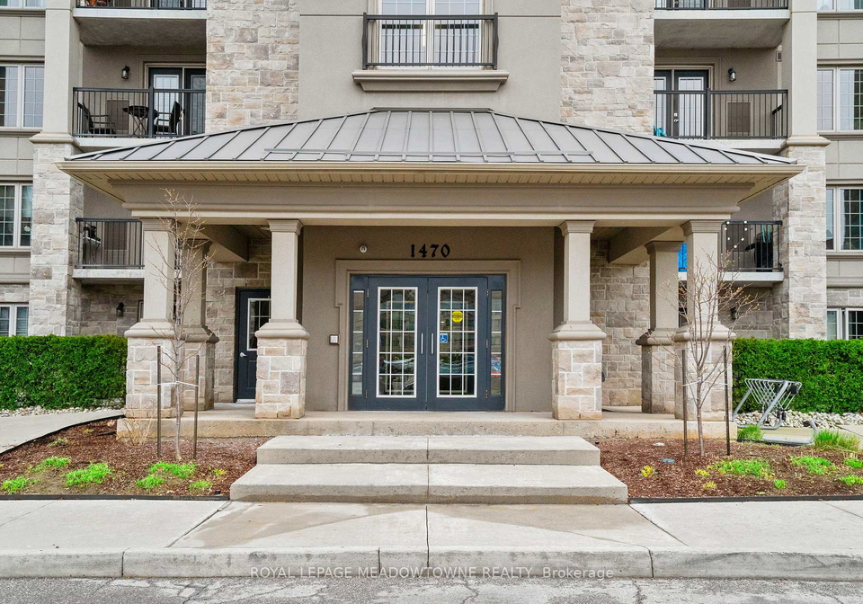 1470-main-street-e-milton-ontario-w12991852