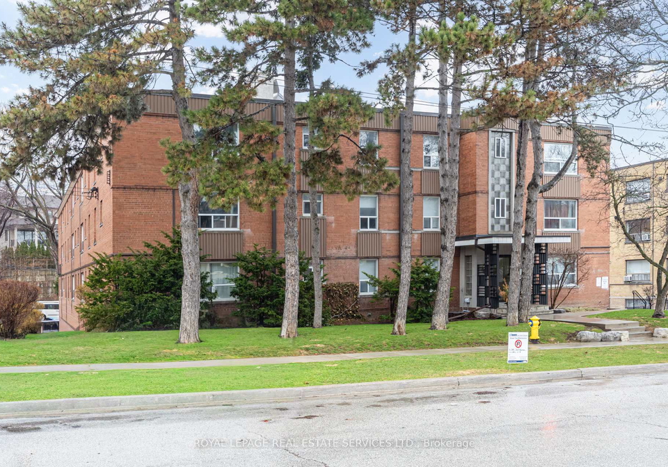 309-the-kingsway-etobicoke-ontario-w12992212