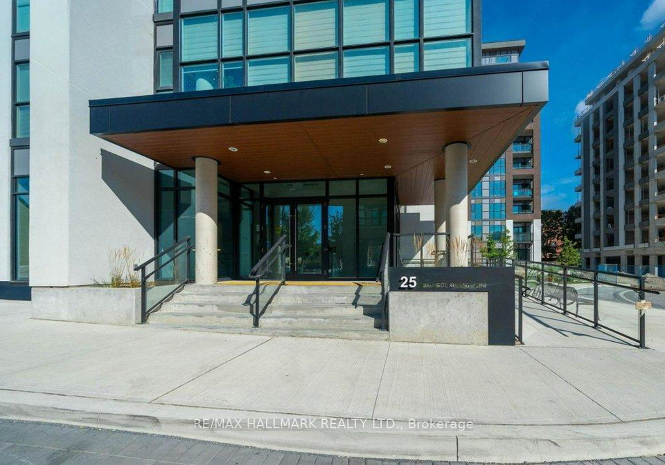 25-neighbourhood-lane-etobicoke-ontario-w12992326