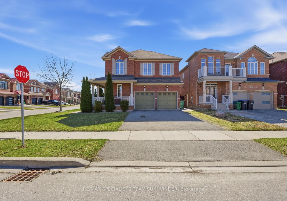 42-delphinium-way-brampton-ontario-w12992364