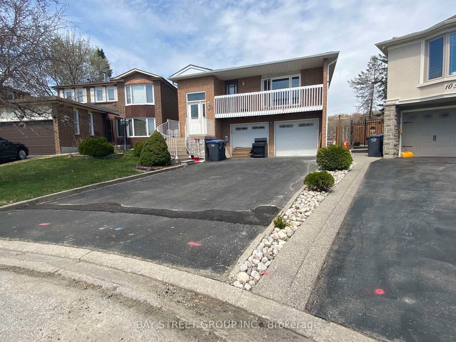 8-kerwood-lower-place-brampton-ontario-w12992536
