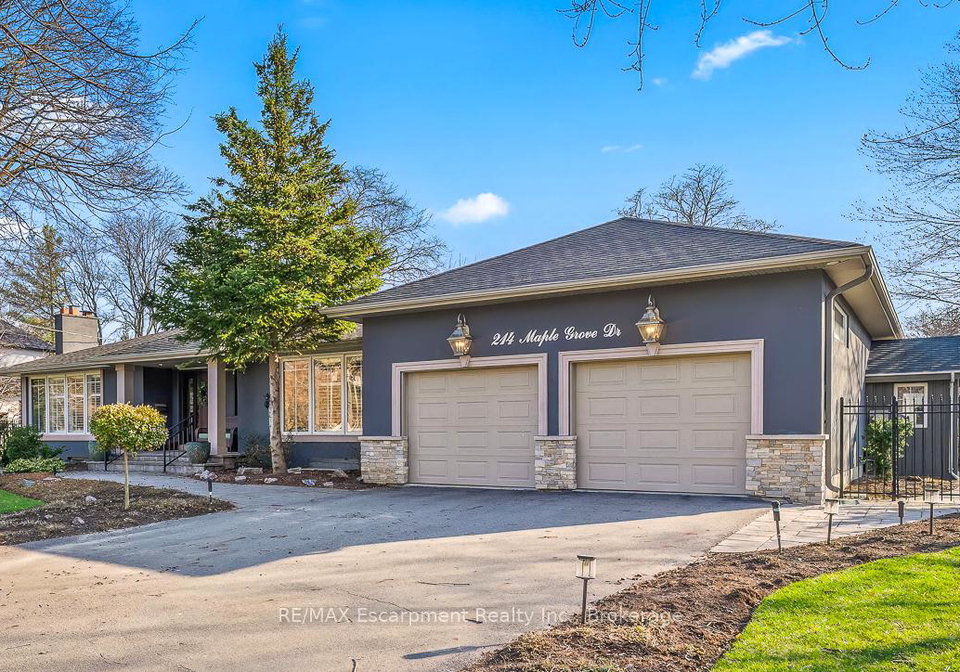 214-maple-grove-drive-oakville-ontario-w12992552