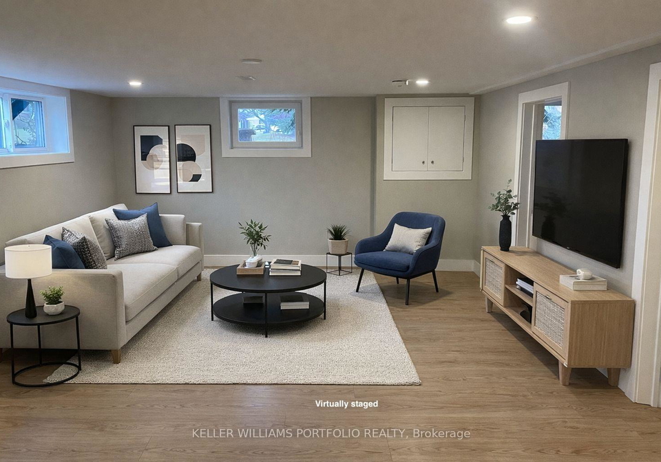 3-lane-court-halton-hills-ontario-w12992566