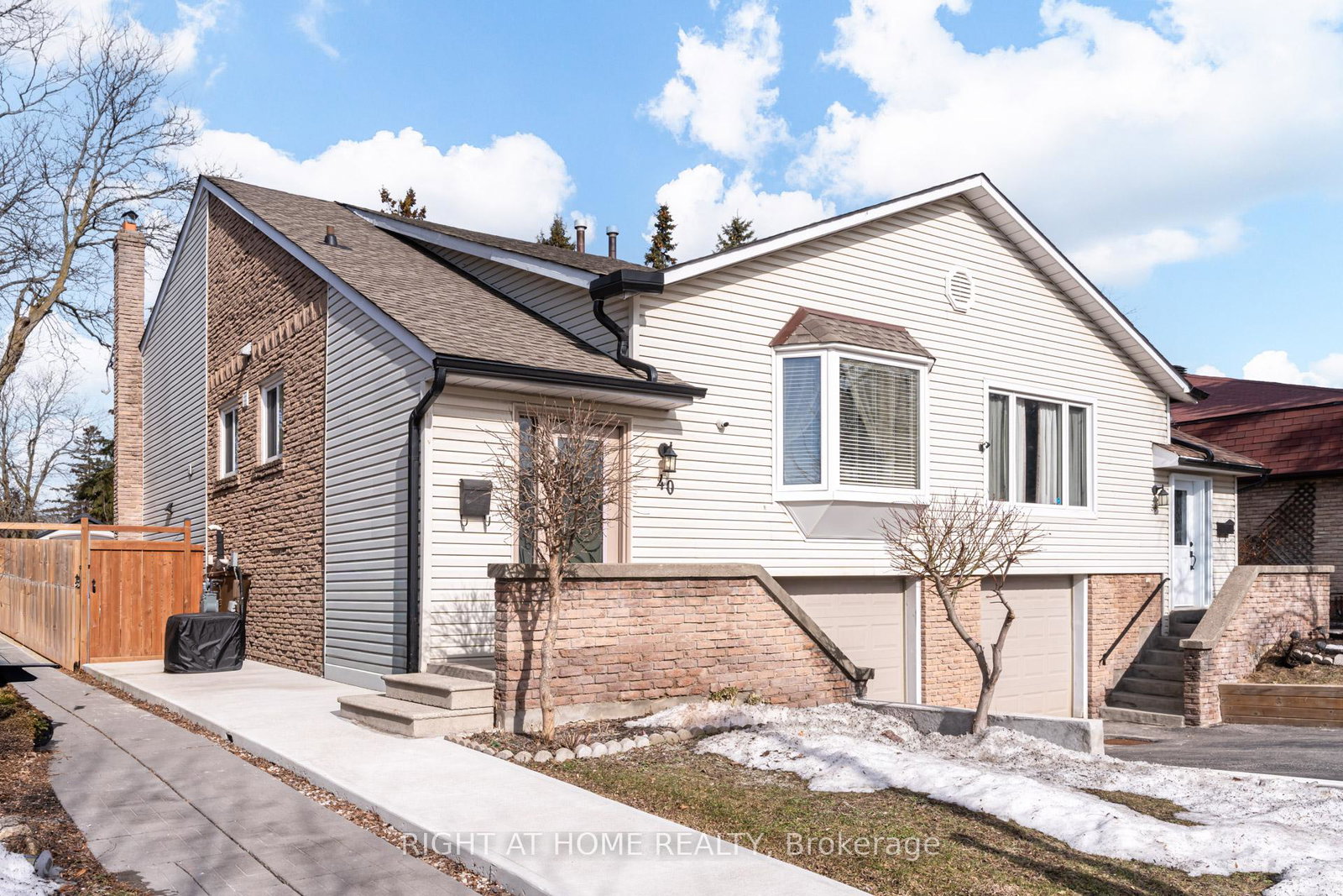 40-salisbury-circle-brampton-ontario-w12992648