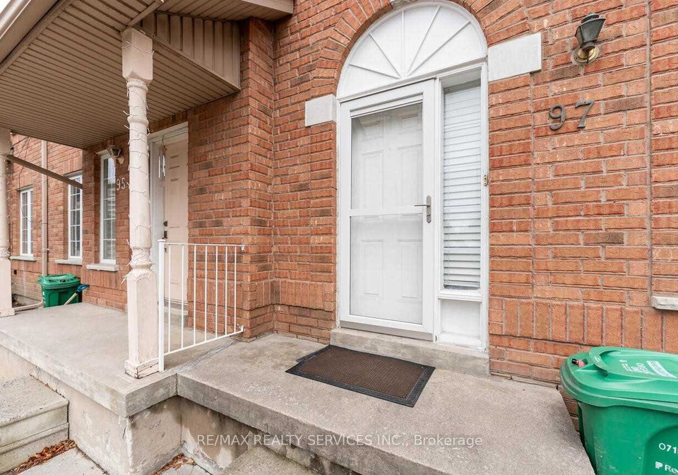 35-malta-avenue-brampton-ontario-w12992678