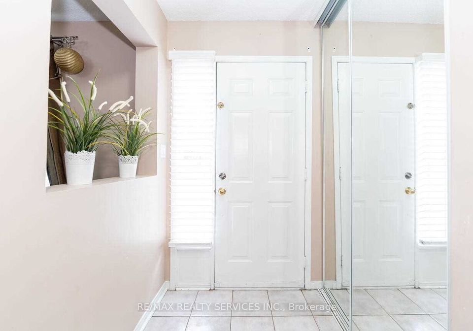 35-malta-avenue-brampton-ontario-w12992678