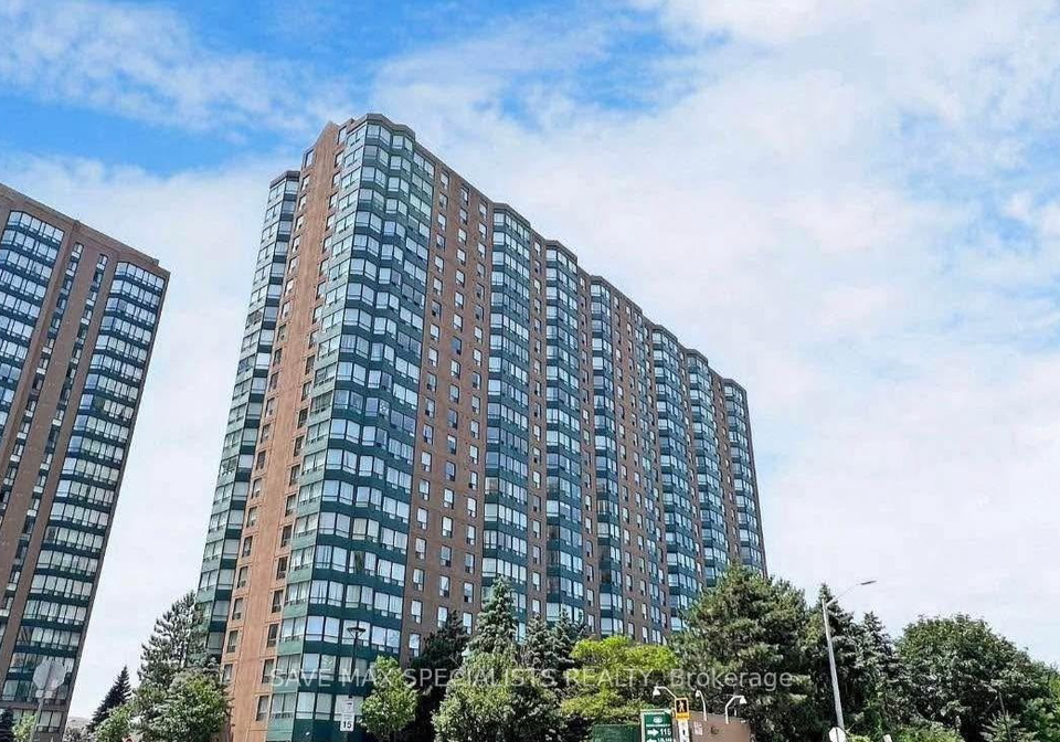 135-hillcrest-avenue-mississauga-ontario-w12992696