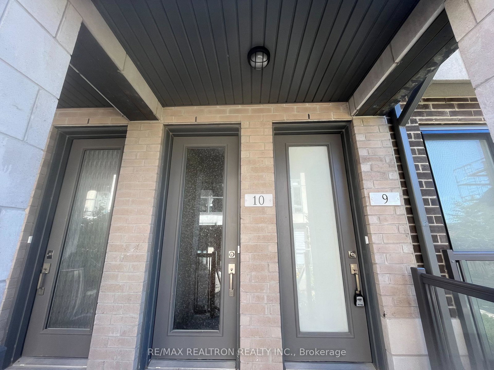 713-lawrence-avenue-w-north-york-ontario-w12992720