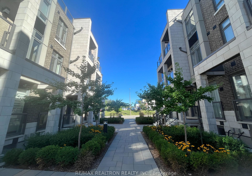 713-lawrence-avenue-w-north-york-ontario-w12992720