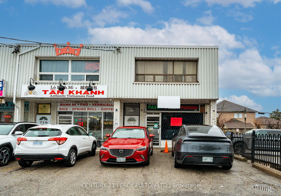 744-746-wilson-avenue-york-ontario-w12992868