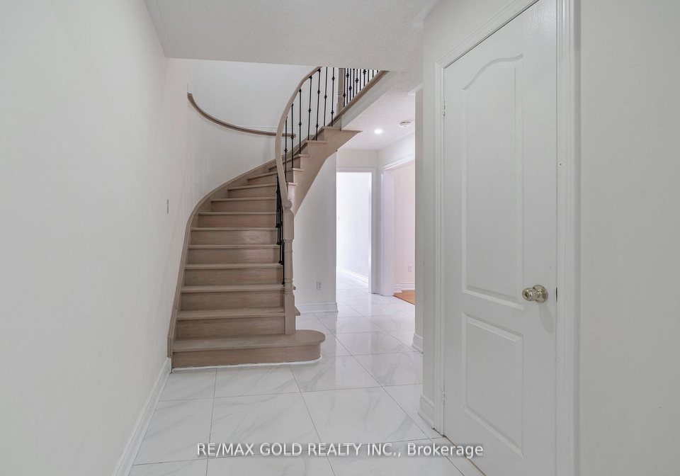51-tigerlily-place-brampton-ontario-w12992936