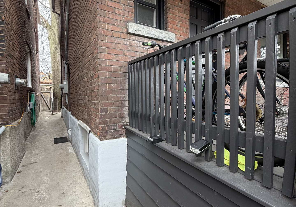 71-vernon-street-toronto-ontario-w12993102