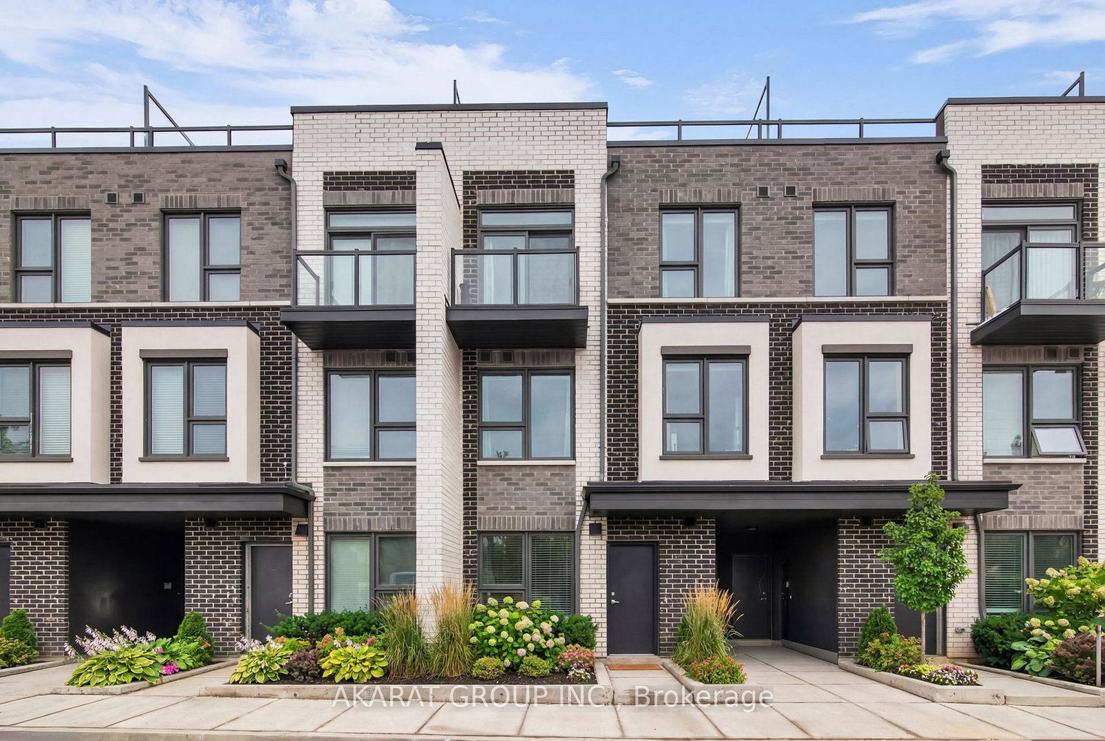 498-plains-road-e-burlington-ontario-w12993282