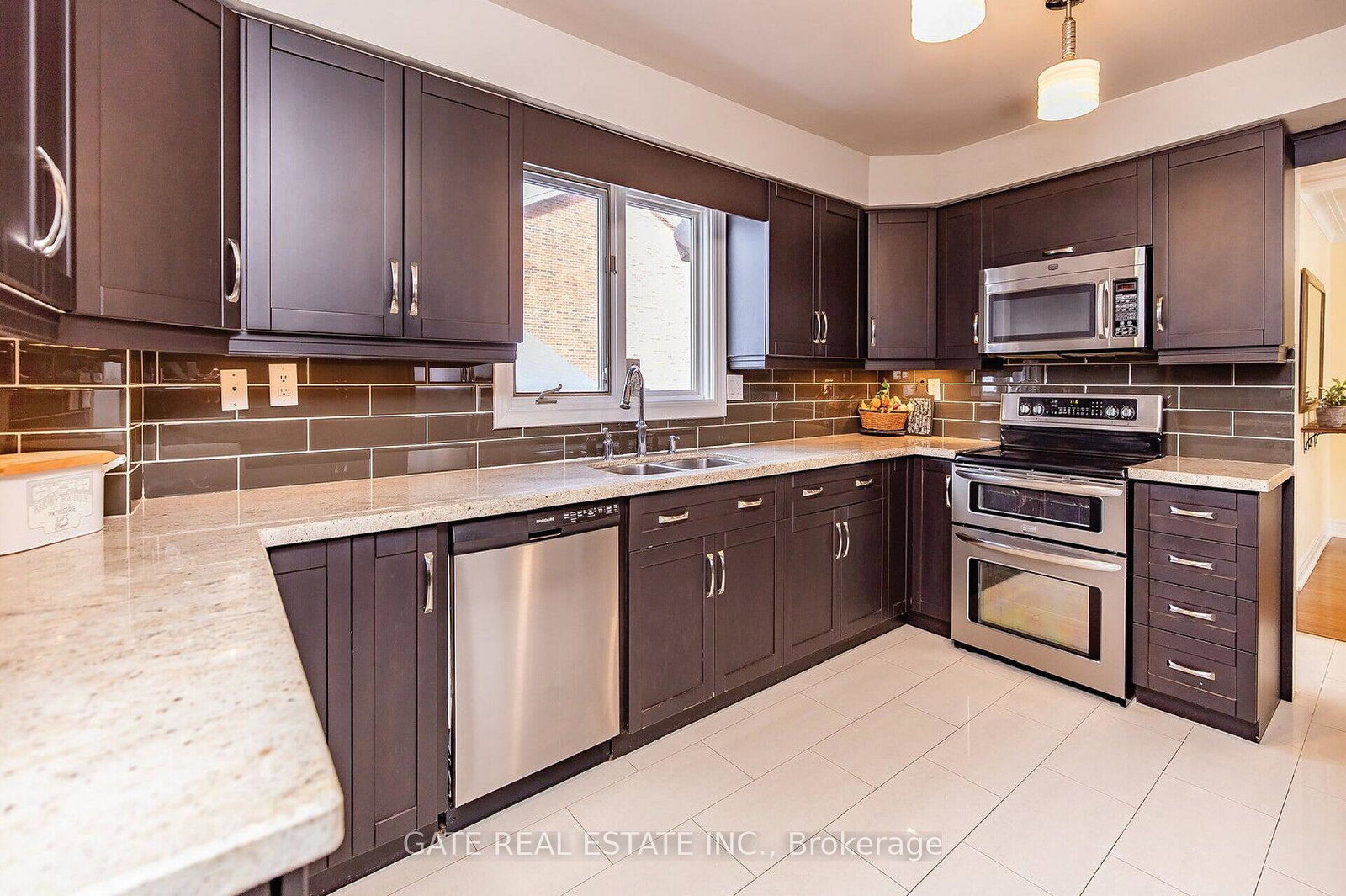 60-scott-street-brampton-ontario-w12993294