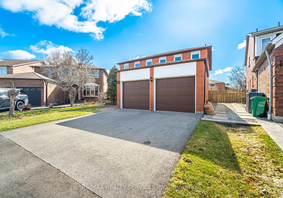 23-newbury-crescent-brampton-ontario-w12993438