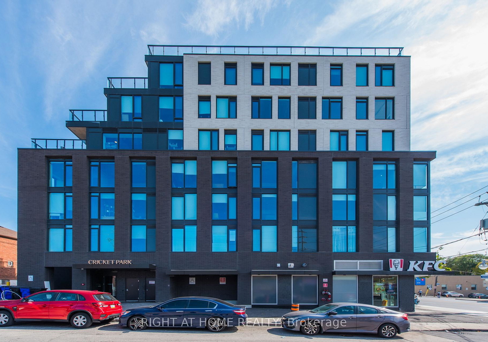 7-fairbank-avenue-w-north-york-ontario-w12993524