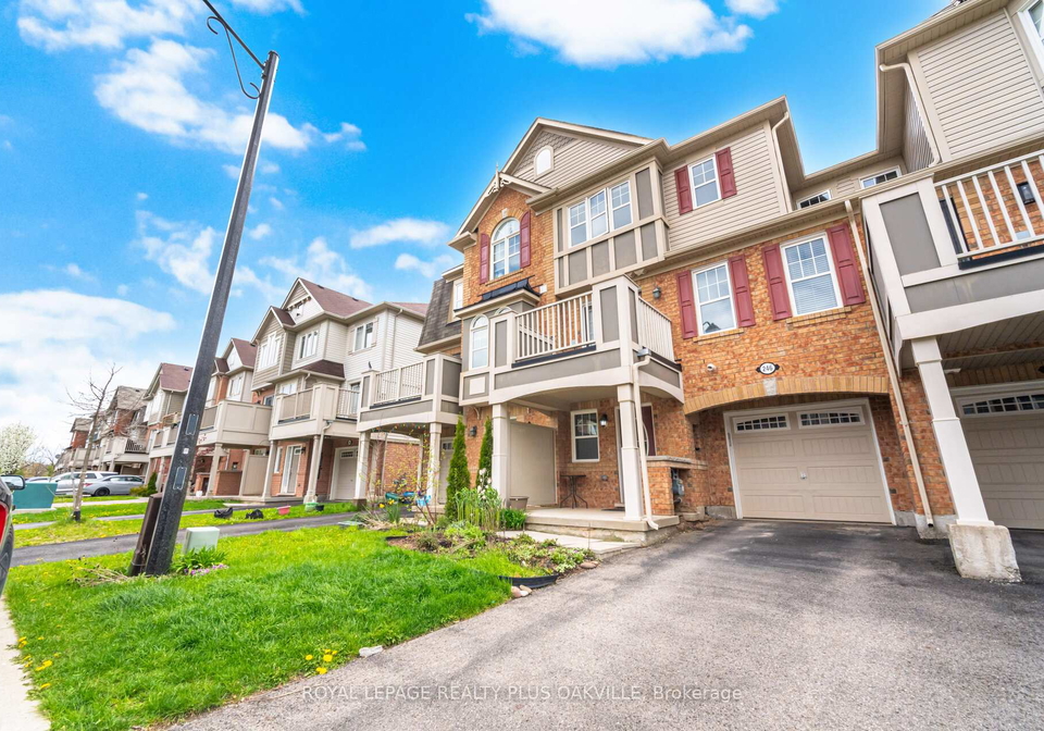 246-mortimer-crescent-milton-ontario-w12993614