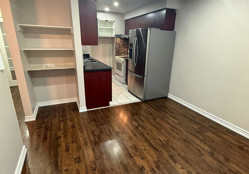 4-carleton-place-brampton-ontario-w12993954