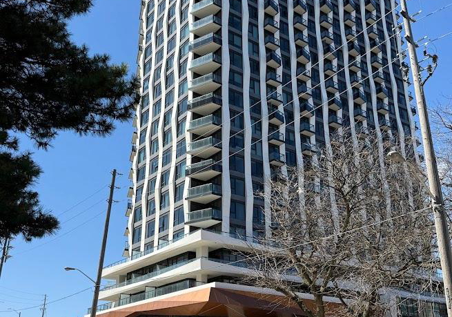 60-central-park-roadway-road-etobicoke-ontario-w12994030