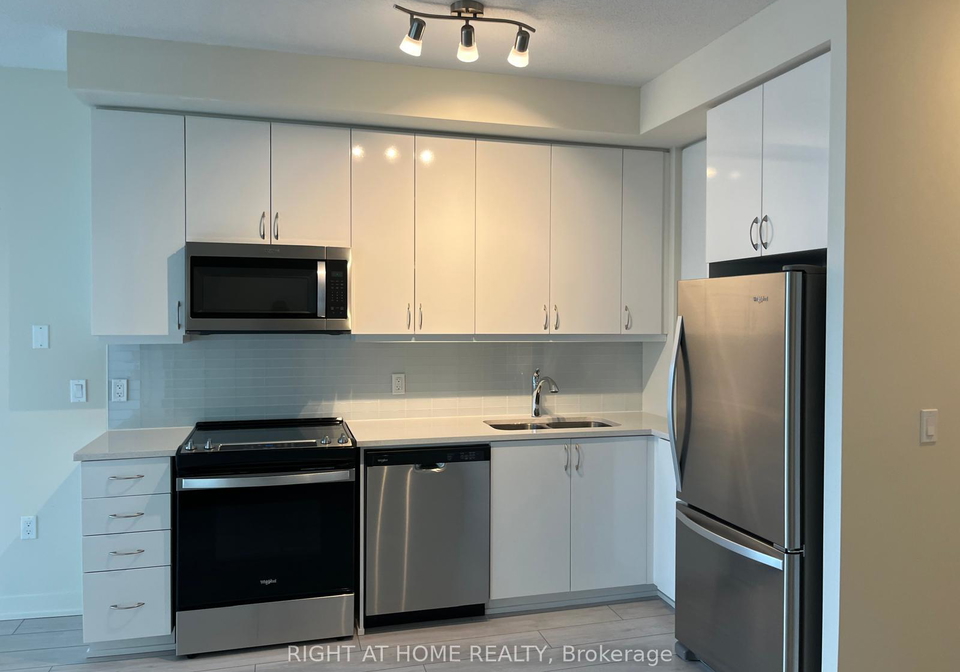 38-annie-craig-drive-etobicoke-ontario-w12994054