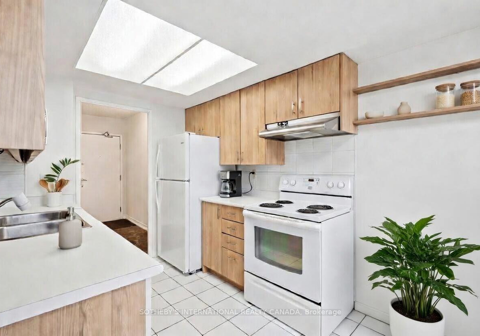 75-king-street-e-mississauga-ontario-w12994172