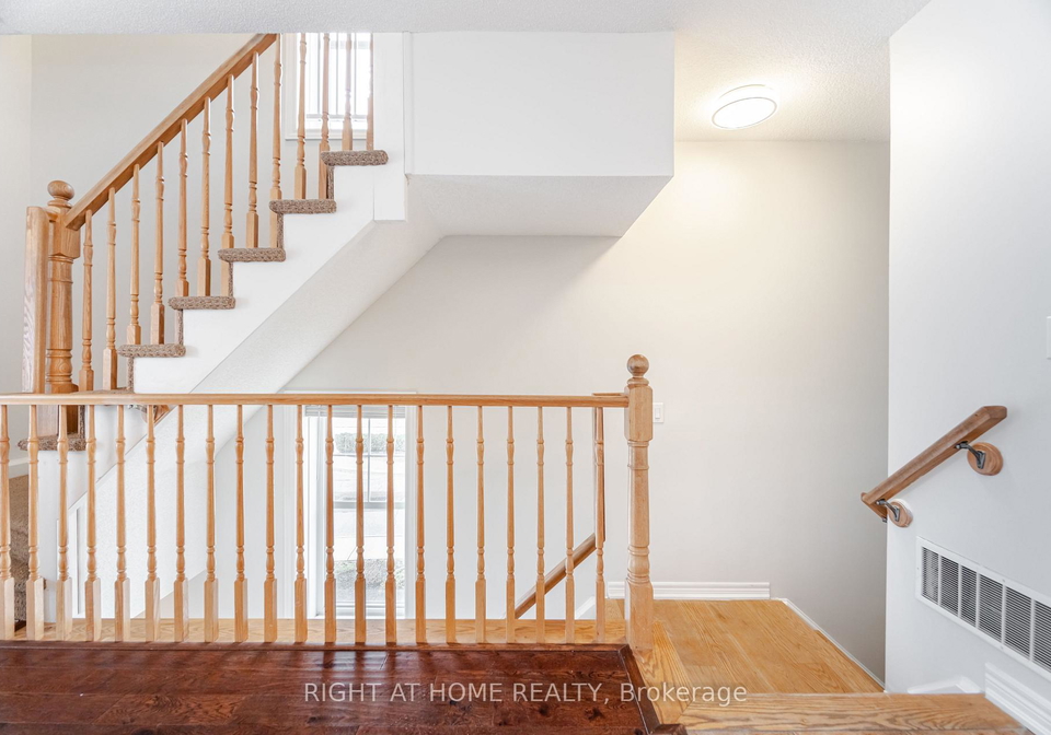 1380-costigan-road-milton-ontario-w12994406