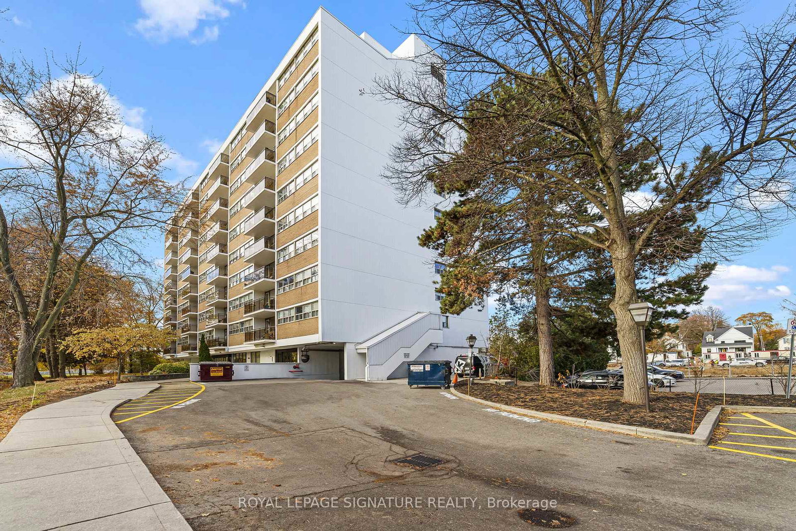 212-kerr-street-oakville-ontario-w12994536