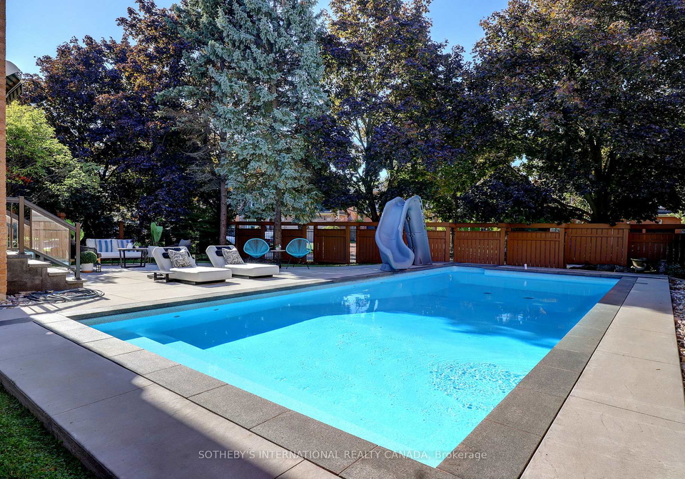 1939-calgary-court-mississauga-ontario-w12994600