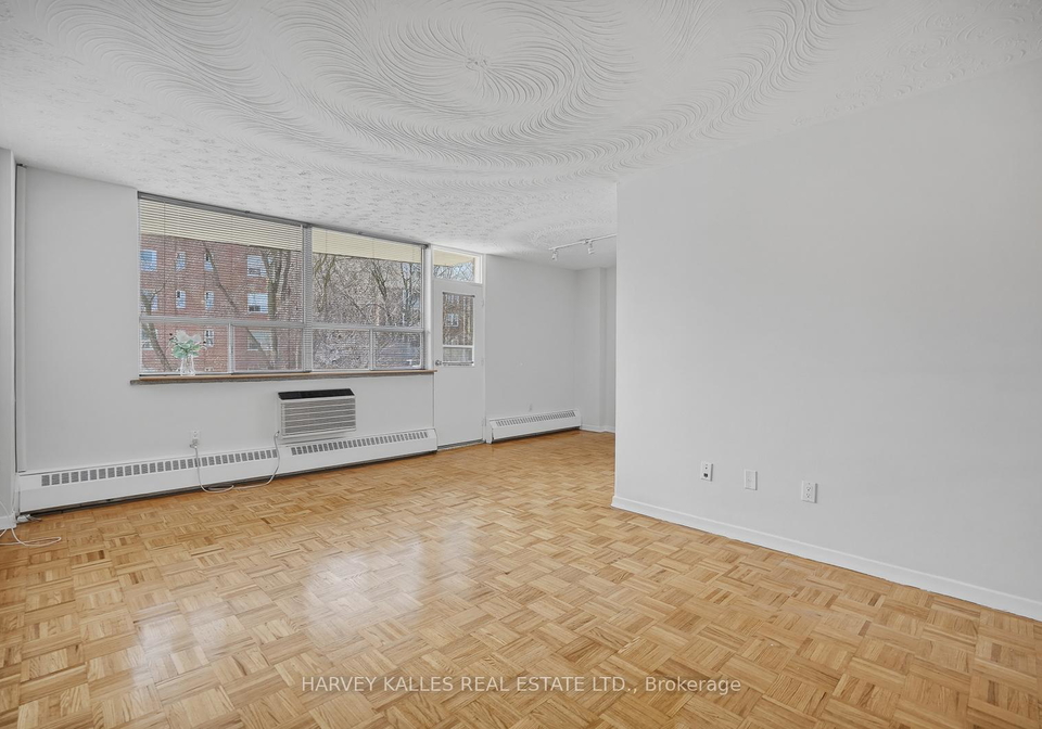 80-coe-hill-drive-toronto-ontario-w12995038