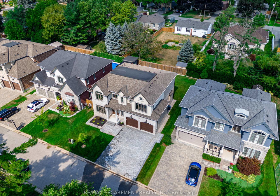 31-bayside-court-burlington-ontario-w12995088