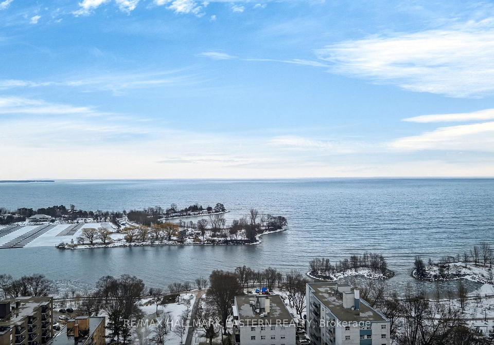 11-superior-avenue-etobicoke-ontario-w12995476