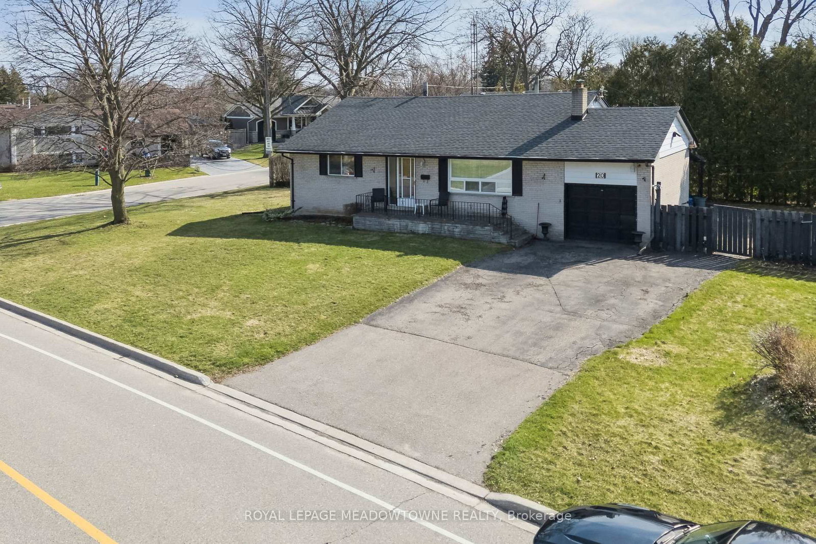 20-plainsman-road-mississauga-ontario-w12995610