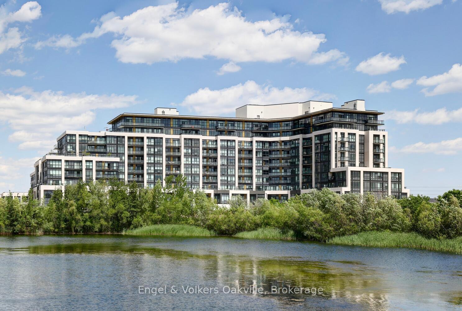 405-dundas-street-w-oakville-ontario-w12995856